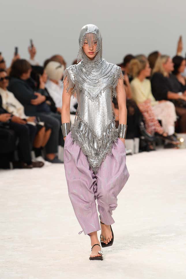 Image for article titled Paris Fashion Week Is a &#39;Zenon: Girl of the 21st Century&#39; Mood Board